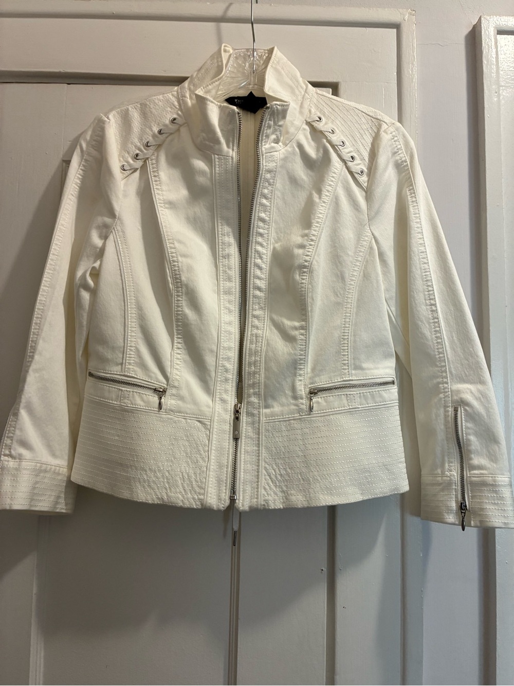 White House/Black Market Jacket with Zipper and Lacing Details Size 6